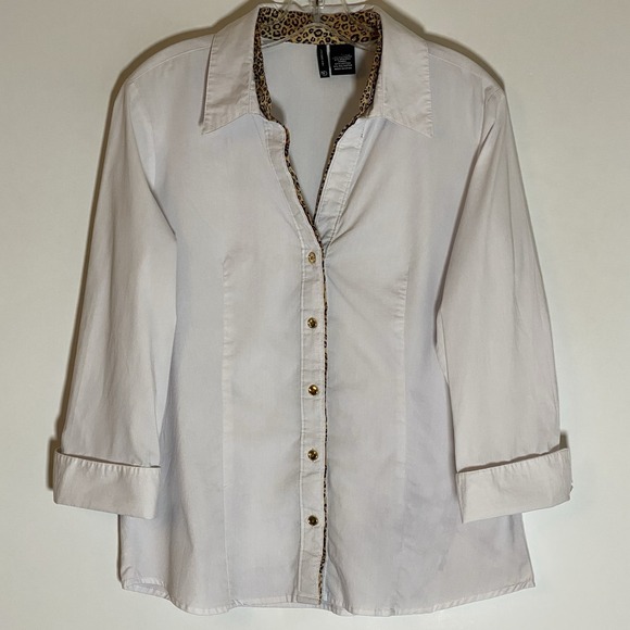 New Direction Top Womens Large White Leopard Trim Button Down Cuff Shirt Classic - Picture 1 of 16